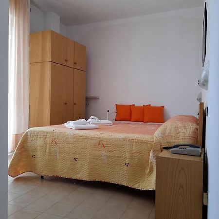 Hotel USA Rimini Buitenkant foto