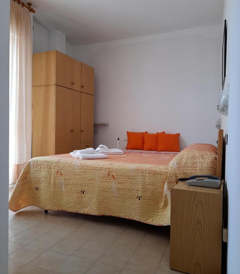 Hotel USA Rimini Buitenkant foto